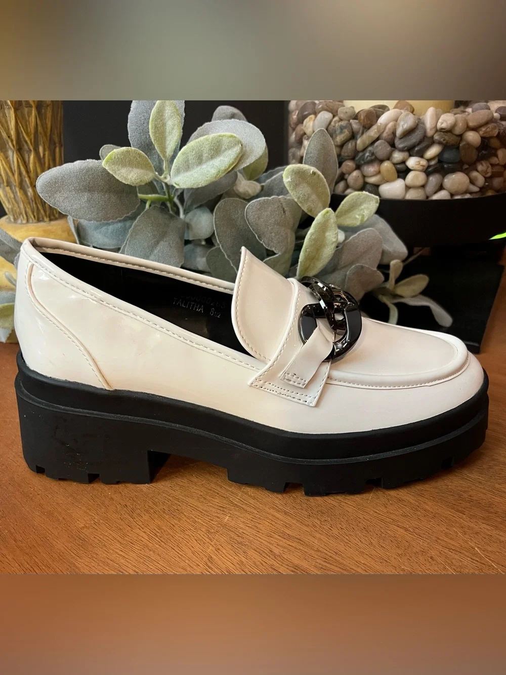 SHU SHOP Talitha Chunky Loafer Lug Sole Chain Ivory White Platform Patent 90’s